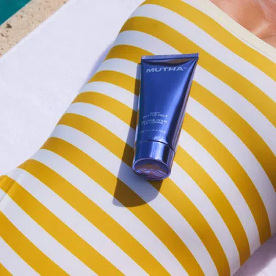 Mutha 360° Clean Routine In Transparent