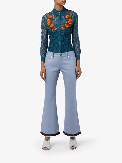 Shop Gucci Ausgestellte Jeans Mit Gehäkeltem Saum In Blue