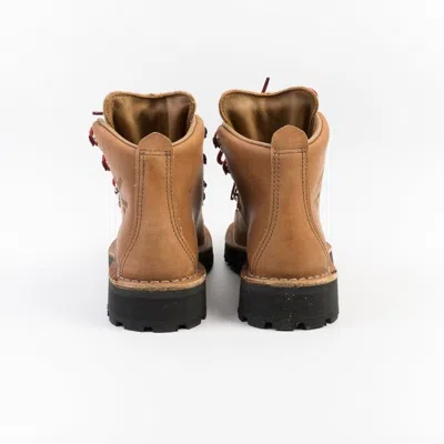Danner Women's Mountain Light Cascade Clovis In Brown