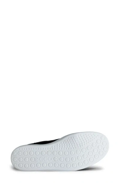 Ecco Classic Zip Sneaker In Black