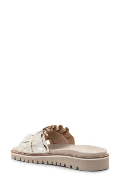 Ara Keyes Leather Sandal In Neutral