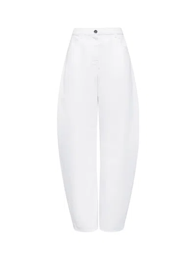 Alaïa Low-rise Rounded Jeans In White Denim In White