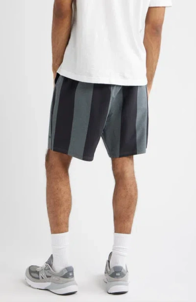 Santo Studio Tempo Tech Shorts In Black