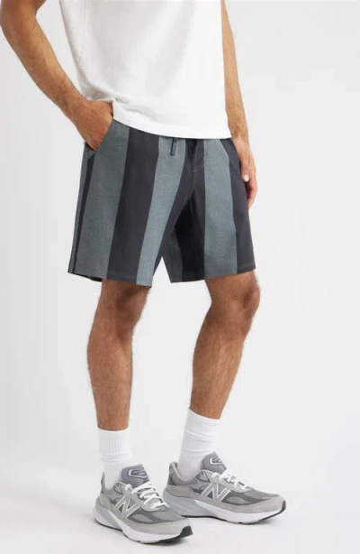 Santo Studio Tempo Tech Shorts In Black