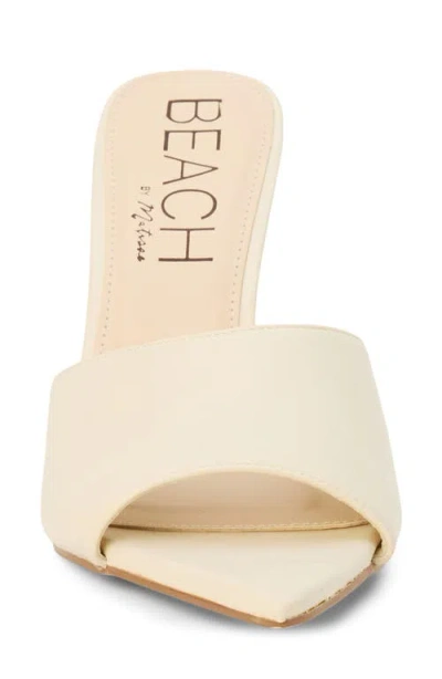 Coconuts By Matisse Jupiter Sandal In White