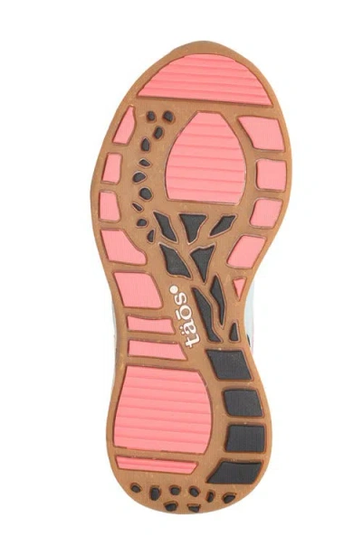 Taos Advance Sneaker In Multi