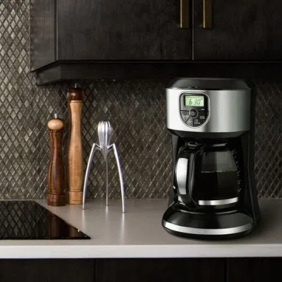 Black & Decker Black And Decker 12 Cup Programmable Coffeemaker In Black