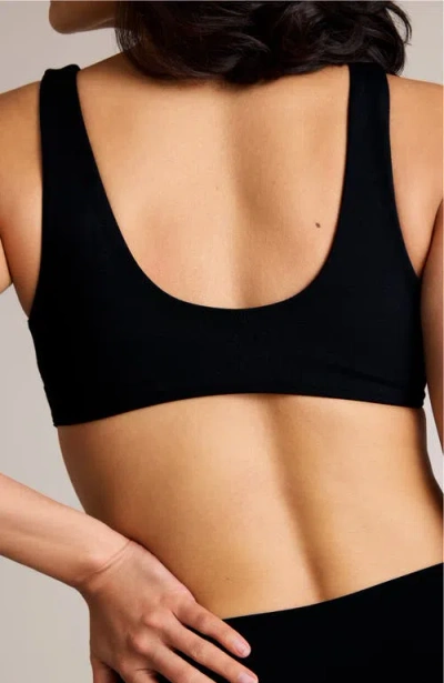 Pepper Wave Wirefree Bra In Black