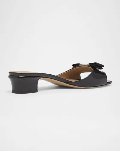 Ferragamo Vanilla Patent Leather Bow Mules In Brown