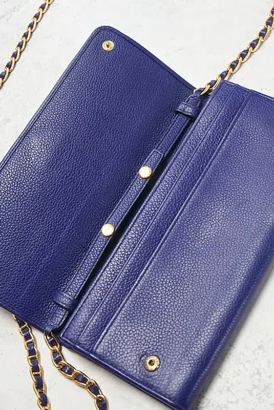 Pre-owned Prada Vitello Wallet On Chain In Blue