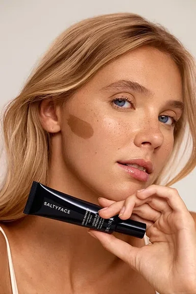 Saltyface Liquid Bronzer In Black