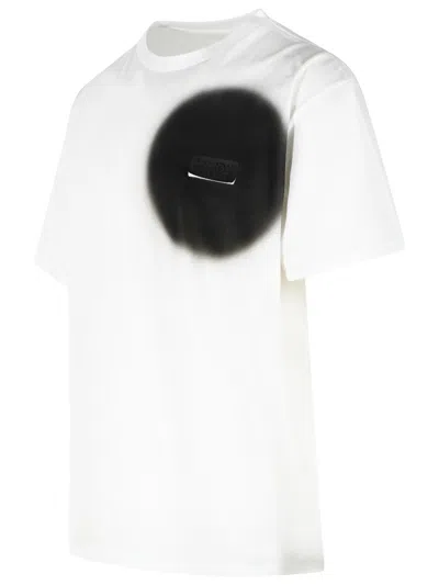 Mm6 Maison Margiela White T-shirt With Spray Print In White