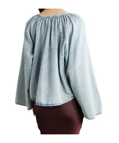 Frame Gathered Chambray Blouse In Blue