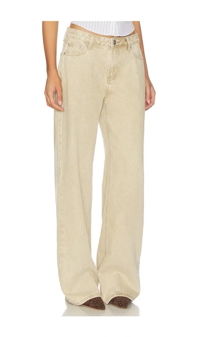 Superdown Leif Jean In Neutral