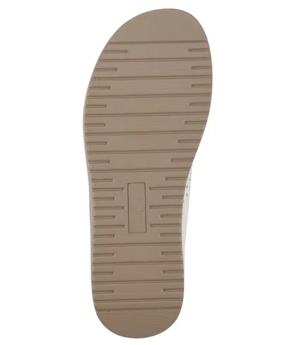 Cliffs By White Mountain Haniya Platform Sandal In White