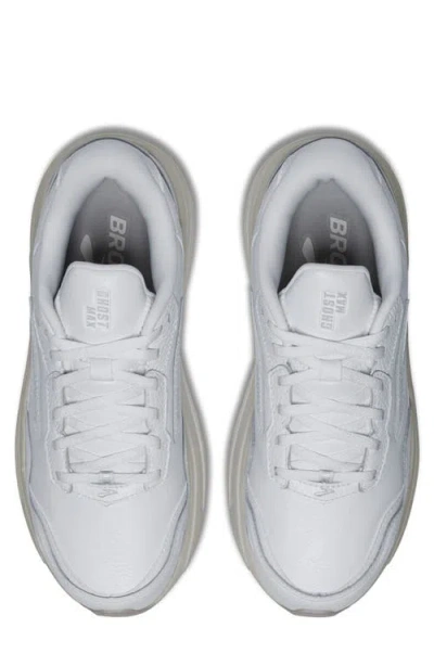 Brooks Ghost Max L Walking Shoe In White