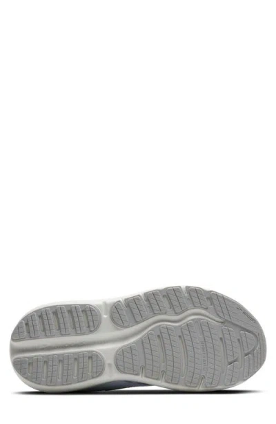 Brooks Ghost Max L Walking Shoe In White