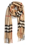 BURBERRY Heritage Giant Check Fringed Cashmere Muffler