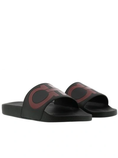 Shop Ferragamo Salvatore  Groove Sandals In Nero/rubino