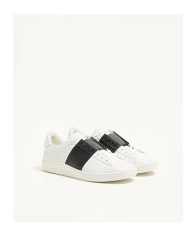 Valentino Blue Calf Leather Bos Taurus Low Top Sneakers In Black