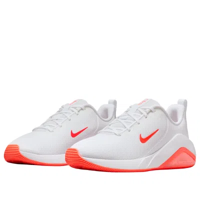 Nike Bella 7 In Multi
