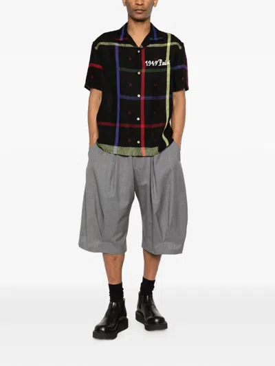 Khoki Plaid Text Shirt In Black