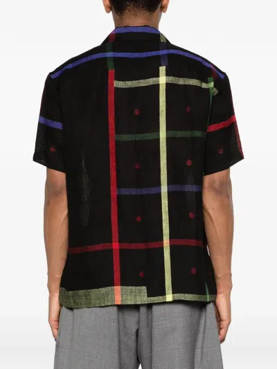 Khoki Plaid Text Shirt In Black