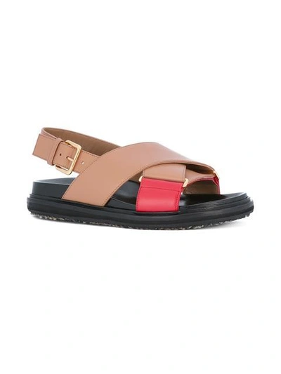 Shop Marni Crossover Fussbett Sandals - Pink