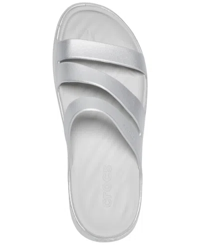 Crocs Getaway Metallic Platform Toe Loop In Silver