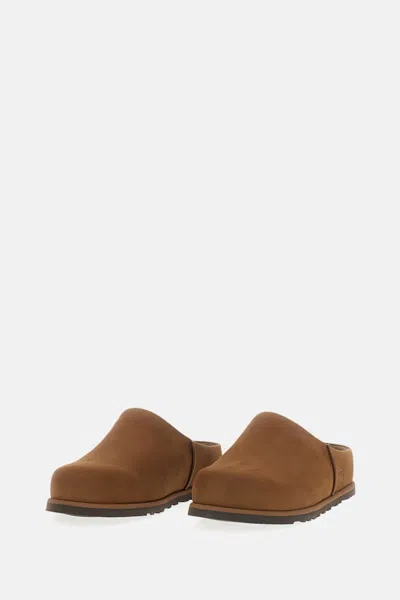Ugg Otzo Clogs In Brown