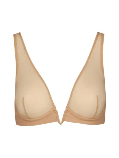 Commando Classic Plunge Underwire Bra In Neutral