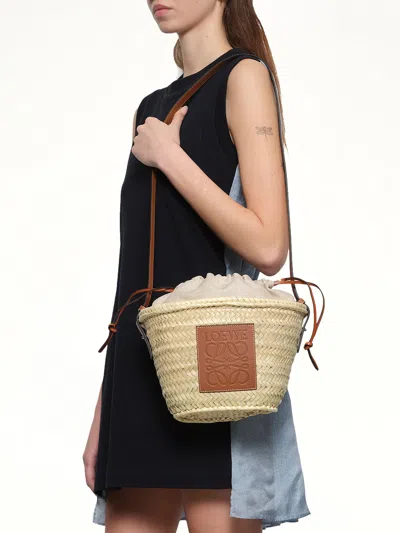 Loewe Classic Drawstring Bucket In Brown