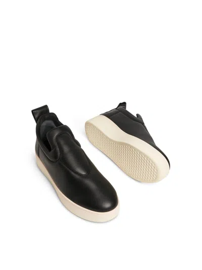 Celine Pull On Sneaker 35 In Black