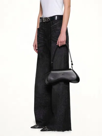 Diesel Play Logo Plaque Shoulder Bag In Black