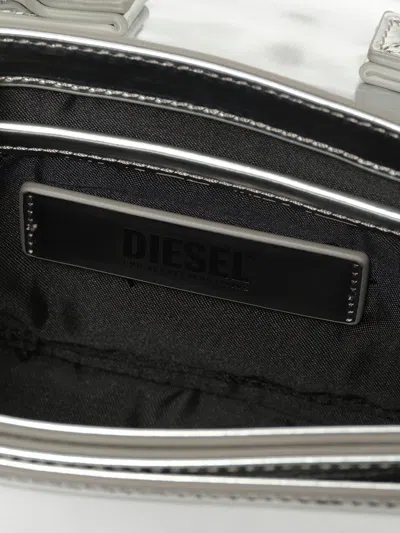 Diesel Luxurious Leather Shoulder Bag 1dr In Silver