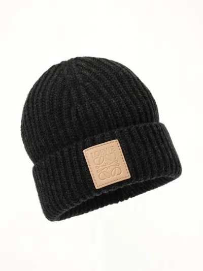 Loewe Anagram Ribbed-knit Cashmere Beanie In Black