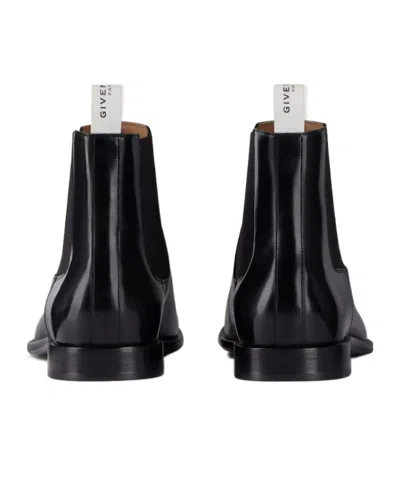 Givenchy Gent Chelsea Boots In Brushed Leather In Black