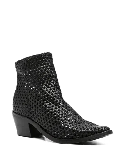 Zolfo Leather Ankle Boots In Black
