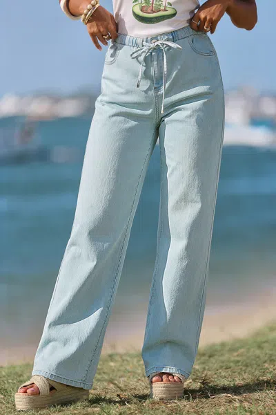 Cupshe Keep Scrolling Blue Jeans In Blue