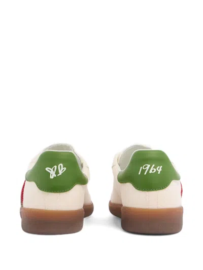 Dsquared2 Stripe Panel Trainers In Neutral