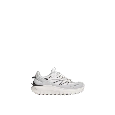 Moncler Light Grey Real Leather Trailgrip Gtx Low Top Sneakers In Gray