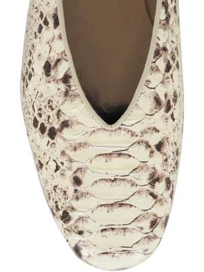 Le Monde Beryl Classic Regency Snake-effect Leather Ballet Flats In White