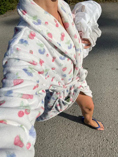 Djerf Avenue Robe Summer Berries In White