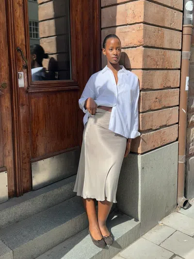 Djerf Avenue Dream Skirt Rain In Neutral