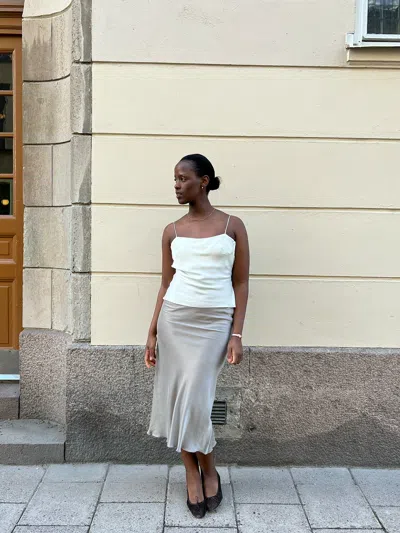 Djerf Avenue Dream Skirt Rain In Neutral