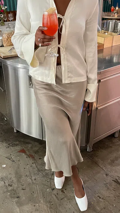 Djerf Avenue Dream Skirt Rain In Neutral