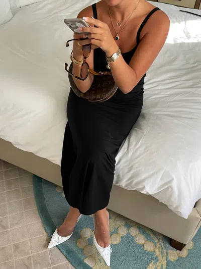 Djerf Avenue Daily Midi Dress Black