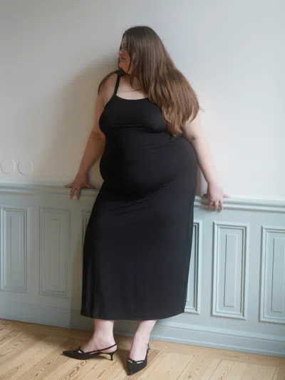 Djerf Avenue Daily Midi Dress Black