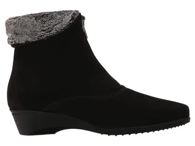 La Canadienne Evitta In Black