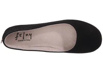 French Sole Sloop In Black